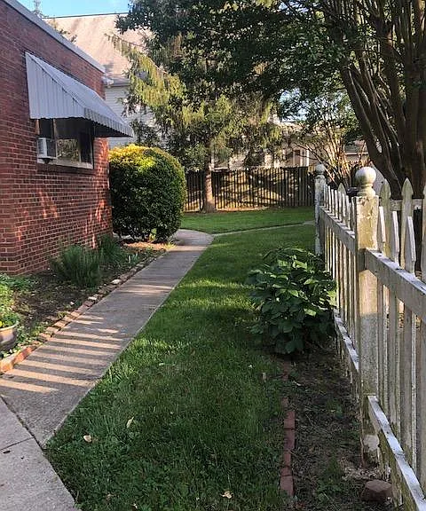 1048 N Danville St #B — Photo 12