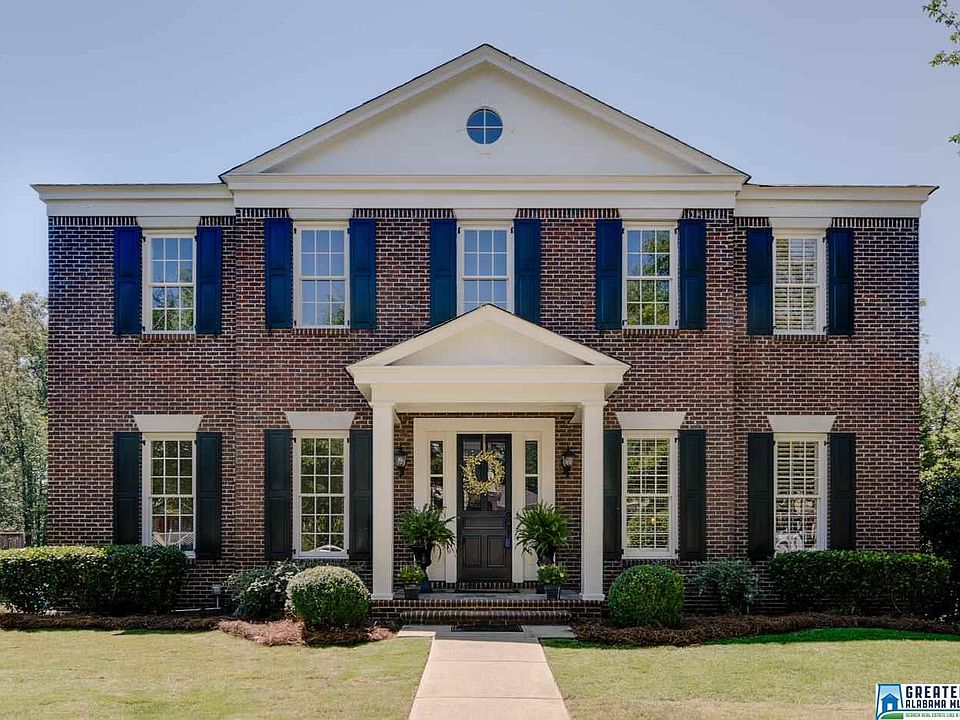 1st image of 654 Founders Park Dr W