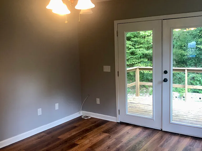 1010 C Smith St — Photo 27