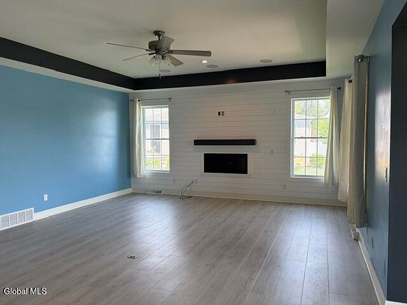 2nd image of 13 Holbrook Drive