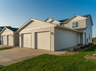 1113 Century Village Ln NE, Rochester, MN 55906