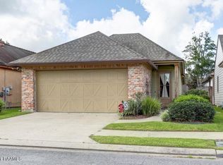 141 Milan Cir, Lafayette, LA 70508