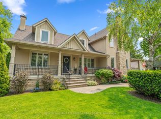 317 Rathburn Rd, Toronto, ON M9B2L7