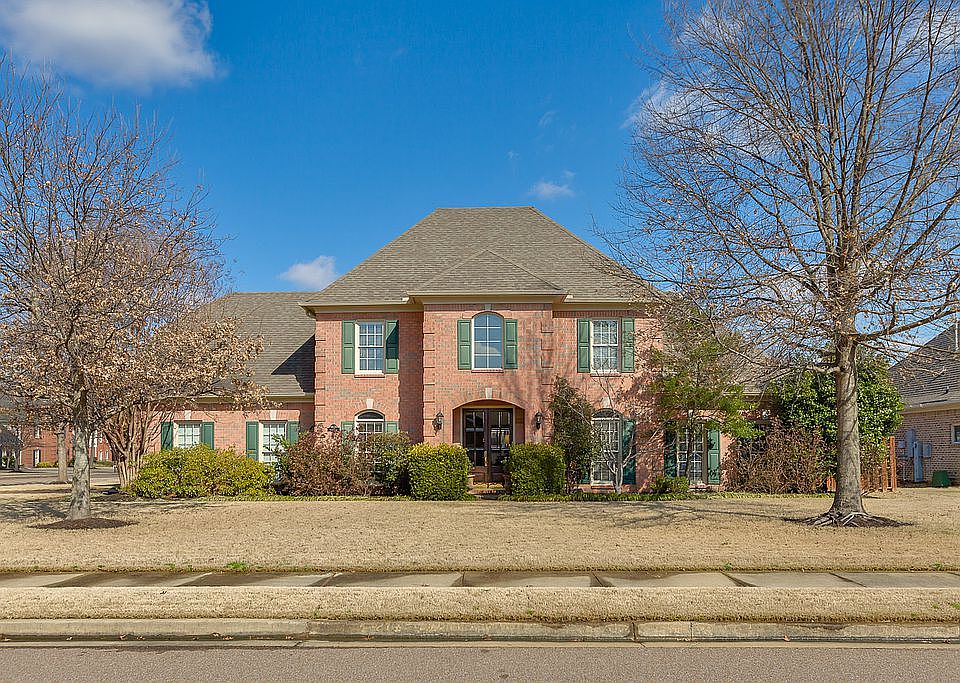 1st image of 9828 Garden Pl
