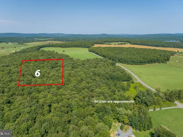 6 Bennett Ln, Oakland, MD 21550