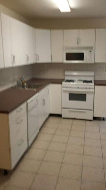 2nd image of 17 E Clapier St