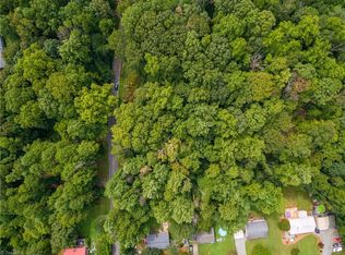 150 Woodhaven Shores Dr, Lexington, NC 27292