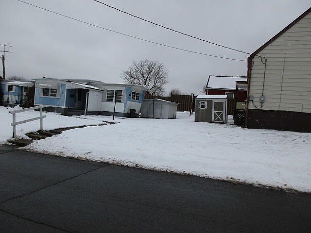 2nd image of 301 1/2 W Garfield Ave