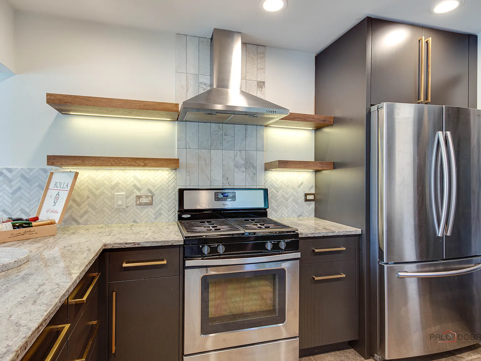 2 bed, 1113 sqft, $2,650 — Photo 4