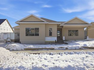 305 SW 16th St, Ankeny, IA 50023