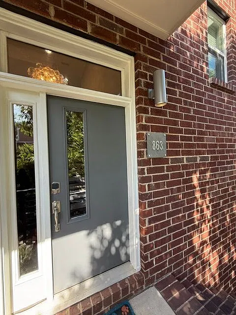 4 bed, 3.5 bath, 3030 sqft, $3,700 — Photo 4