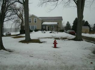 5066 Graham Rd, Middleport, NY 14105