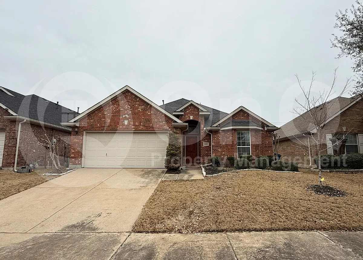 3 bed, 2.0 bath, 1750 sqft, $2,250 — Photo 1