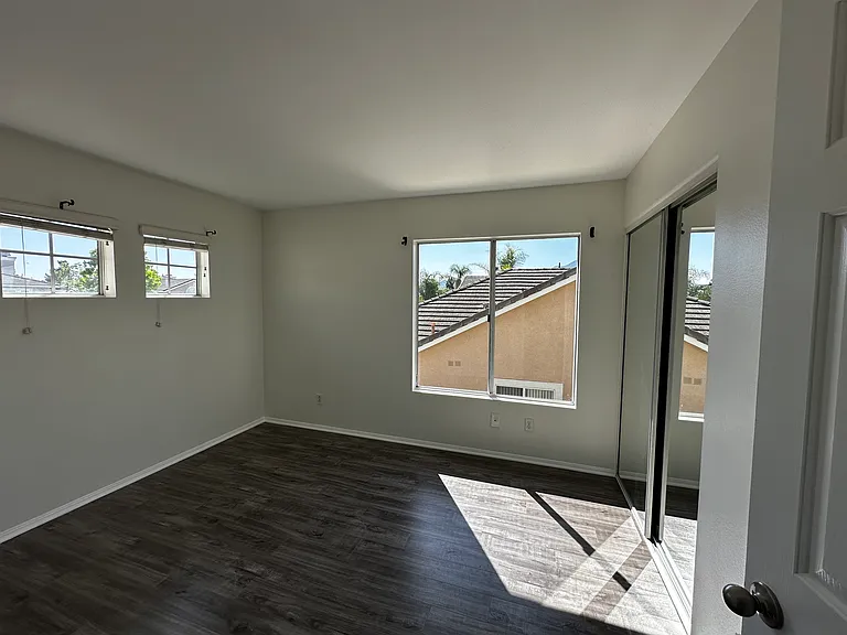 Upstairs Bedroom #3