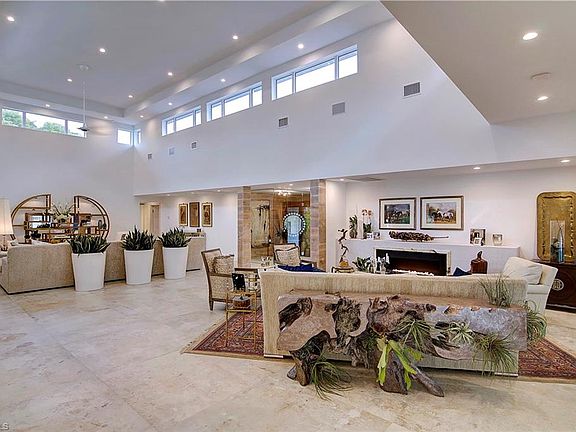 4th image of 13733 Brynwood Ln