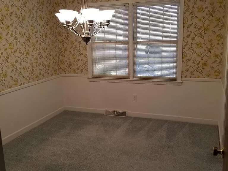 106 Chestnut Dr — Photo 12