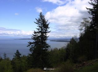 2898 Raccoon Point Rd, Eastsound, WA 98245
