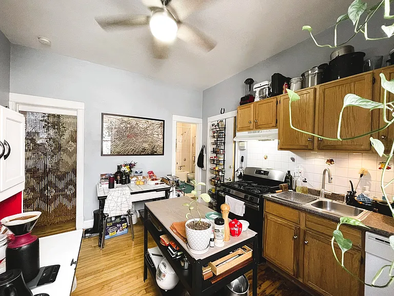 2004 W Armitage Ave #1R — Photo 14