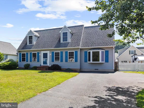 113 Cedarwood Dr, Galena, MD 21635