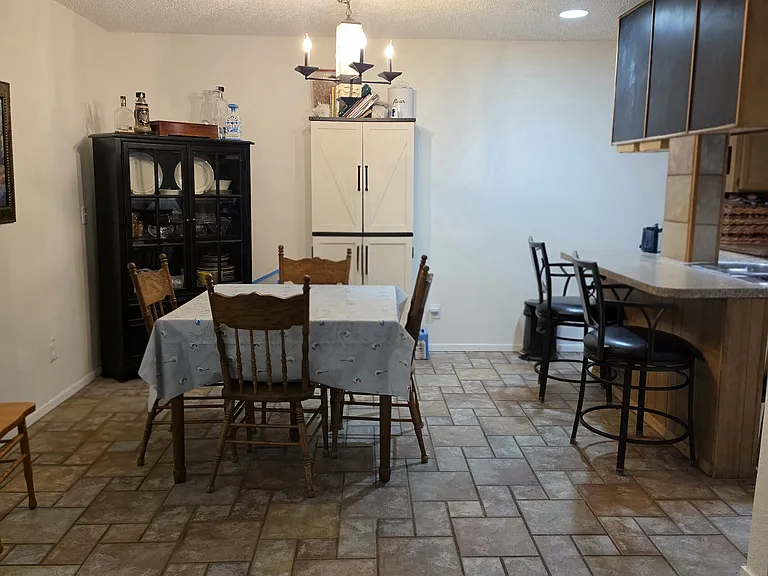4537 Altamesa Blvd #4537 — Photo 8