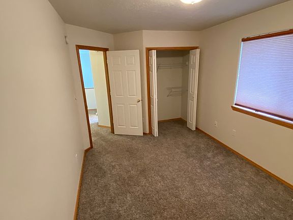 2nd image of 601 Lafray Ln