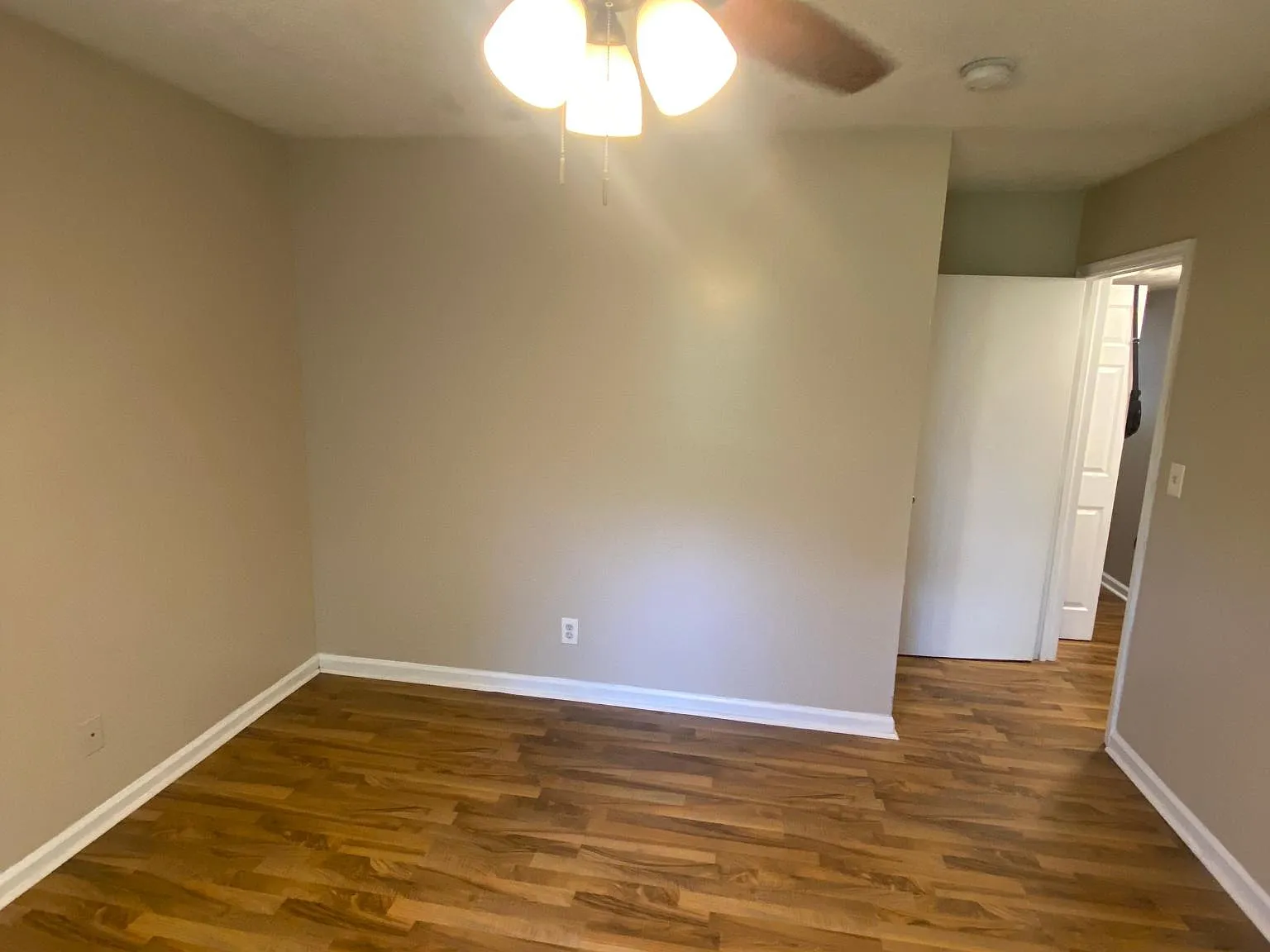 519 Mansion St — Photo 2