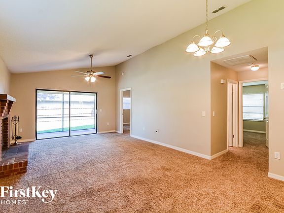 4th image of 10605 Suntree Ct
