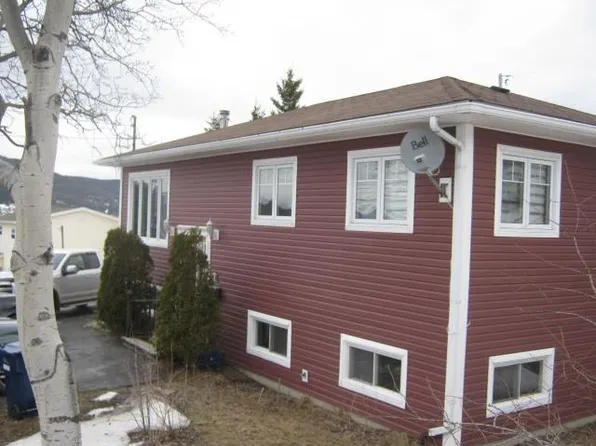 2 McWhirters Lane, Corner Brook, NL A2H1Y3