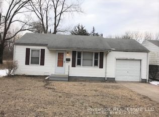 3907 White St, East Saint Louis, IL 62206