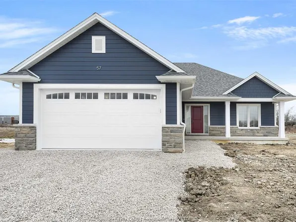 44 Belleview Dr, Kingsville, ON N0R 1B0