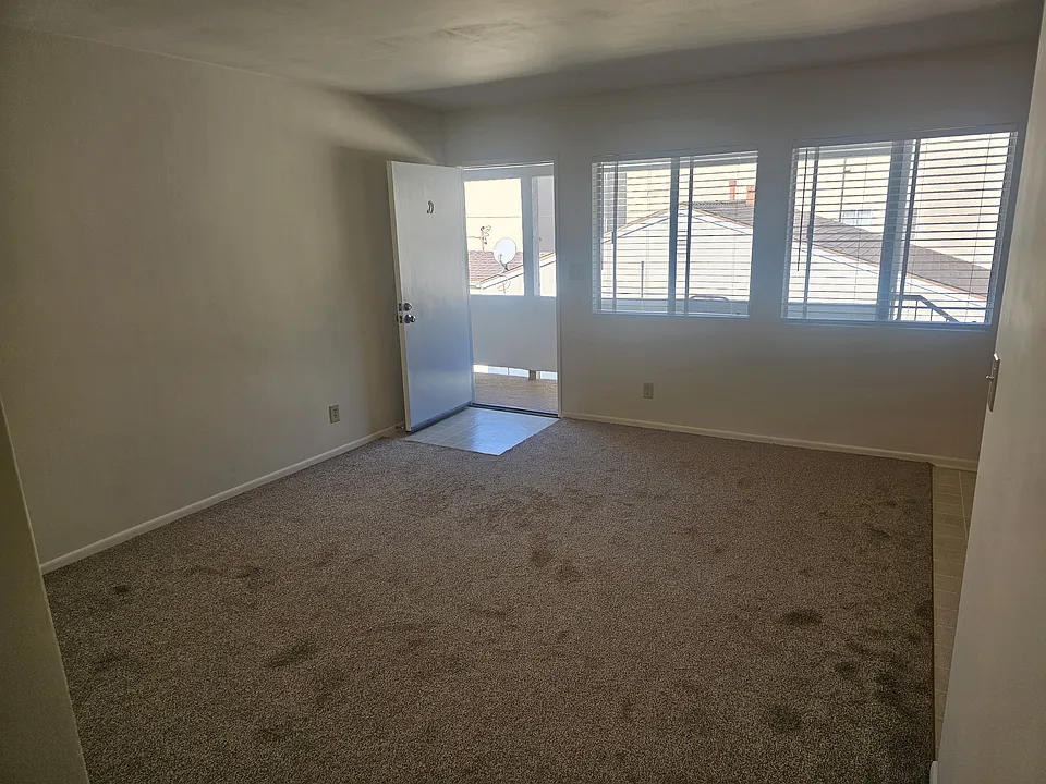 Living/Entry