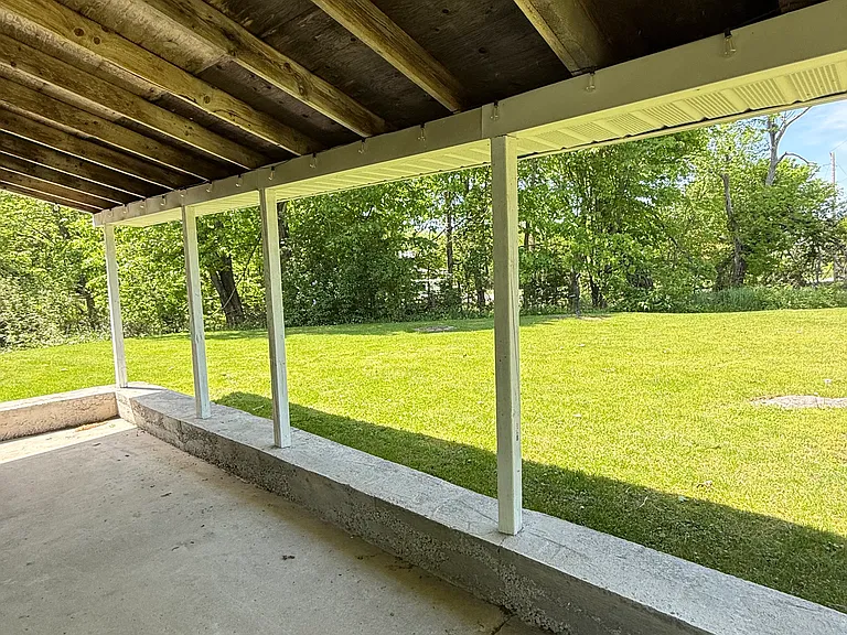 1622 Vanderwater Rd — Photo 17