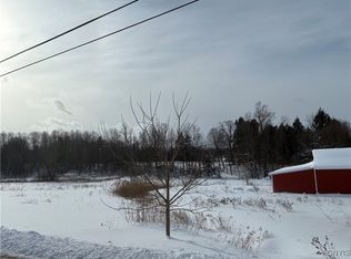 Perry Rd, Baldwinsville, NY 13027