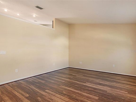 5th image of 32100 Cypress Valley Dr