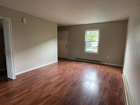2nd image of 1217 Moorman Ave NW