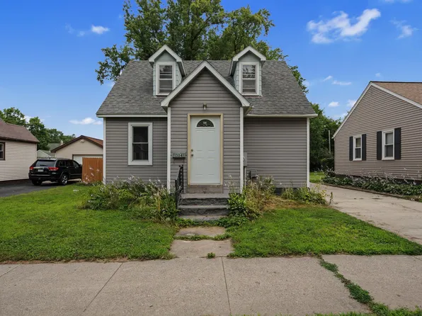 1304 10th Ave NW, Austin, MN 55912