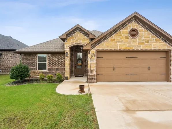 3112 Wrangler Ct, Granbury, TX 76049