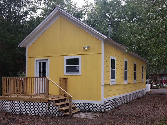 3rd image of 1112 N C St