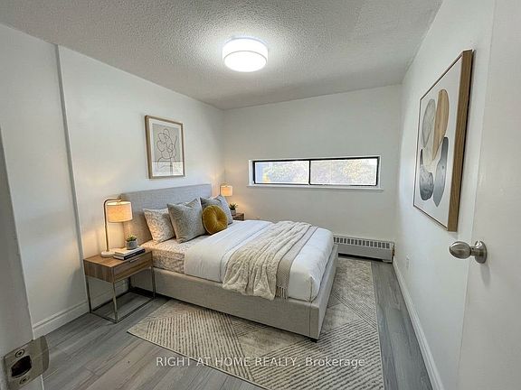 3rd image of 4689 Jane St #503