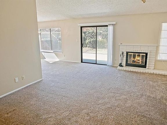 5th image of 26063 Tampico Dr