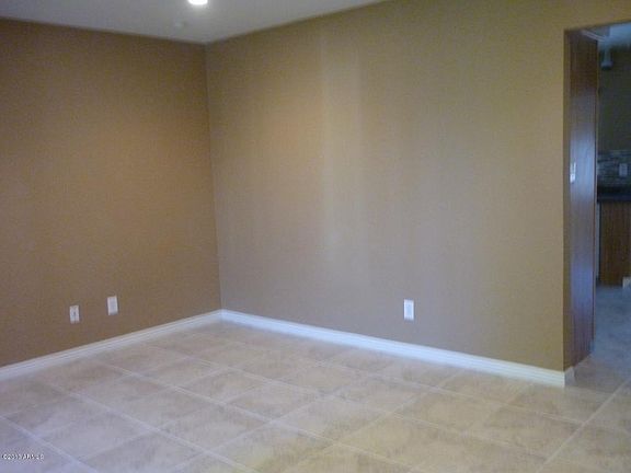 3rd image of 2729 E Dahlia Dr