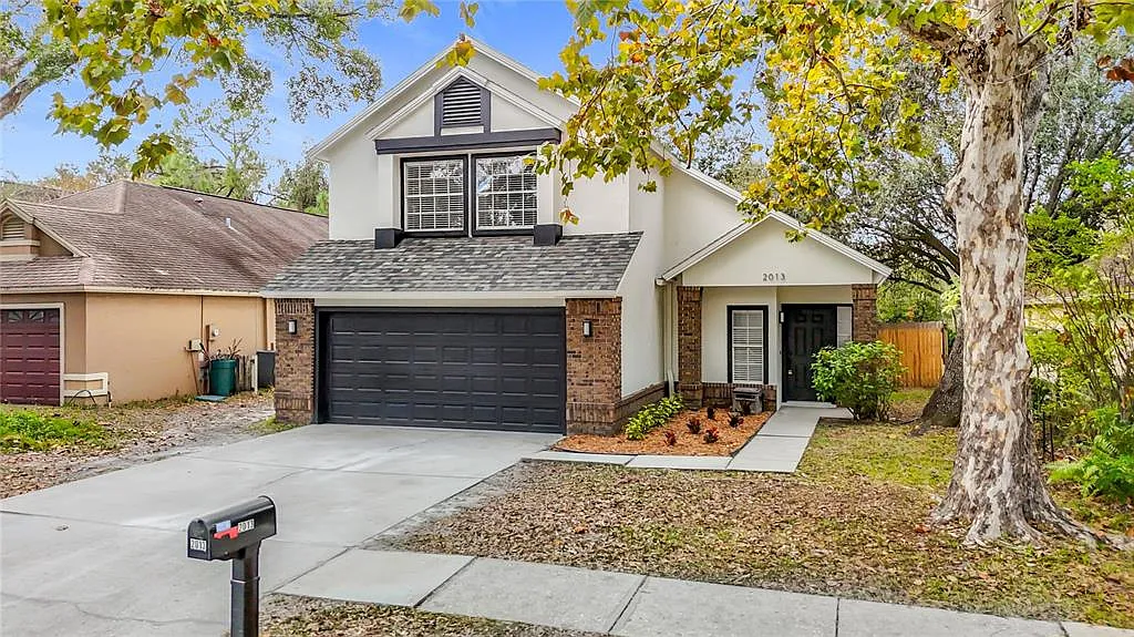 3 bed, 2.5 bath, 1772 sqft, $3,000 — Photo 1