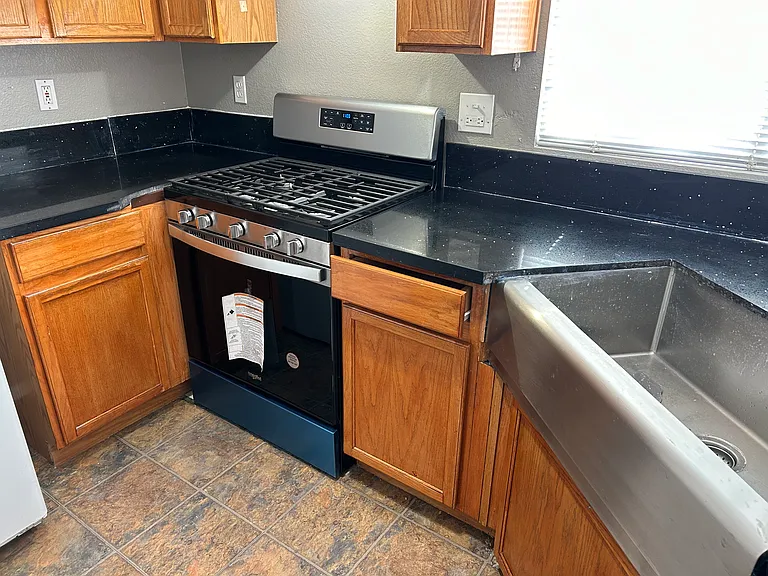 9567 Withering Pine St — Photo 8