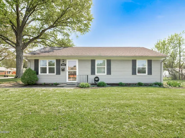 3002 Redbud Ln, Louisville, KY 40220