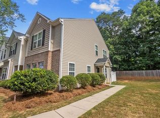 4237 Youngstown Dr, Greensboro, NC 27405