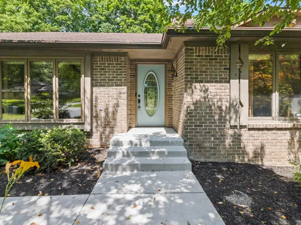 604 Oak Boulevard West Dr, Greenfield, IN 46140