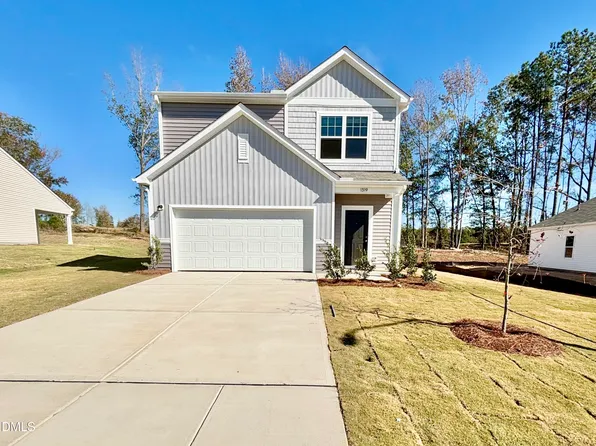 1319 Pond Overlook Dr, Nashville, NC 27856