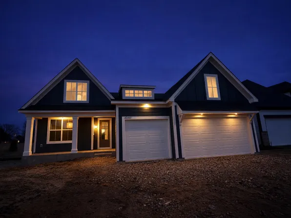 4048 Arbor Dr, Woodbury, MN 55129