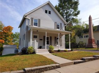 14 Hambletonian Ave, Chester, NY 10918