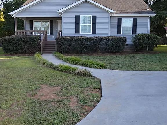 2nd image of 308 Sparks Ln